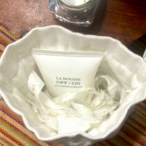 DIOR LA MOUSSE ON/OFF Foaming Cleanser NWOB - Picture 4 of 7